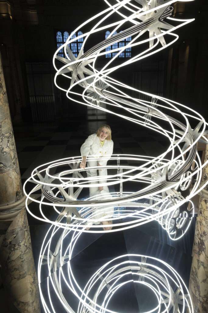 V&A Christmas Tree 2024 - Anna Lomax, 25th November 2024

Photo credit: Courtesy of V&A Museum