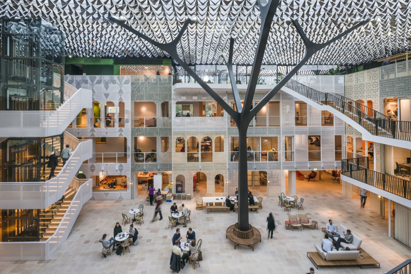 Dutch Charity Lotteries office building
Photo credit: Benthem Crouwel Architects