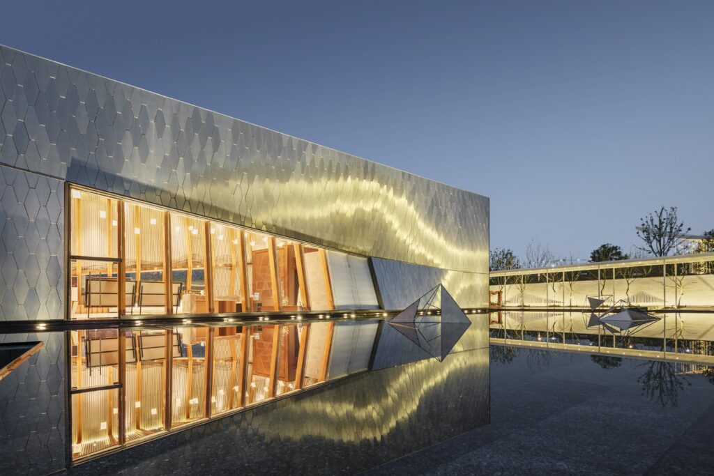 Yuanlu Community Center in Chongqing
Photo credit: Prism Images,Arch-exist Photography