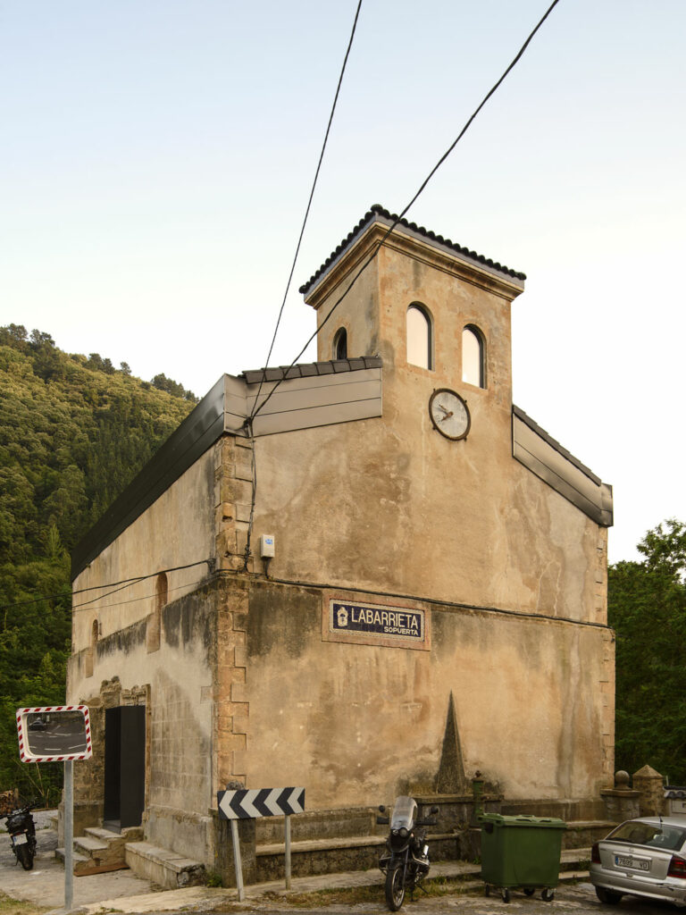 The Church of Tas
Photo credit: Carlos Garmendia Fernández